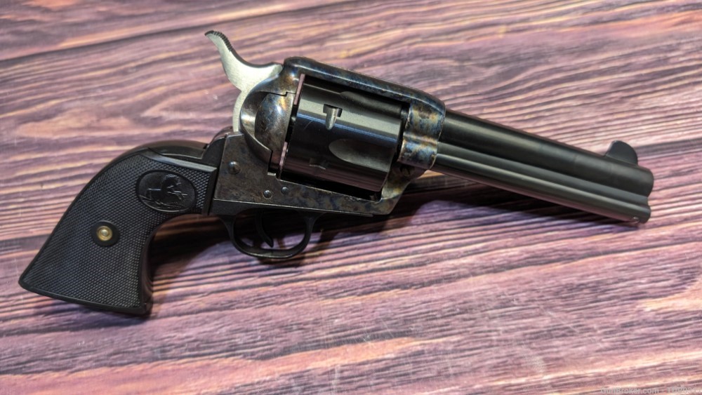 Colt Cowboy .45 Colt revolver excellent condition like SAA PENNY START-img-15