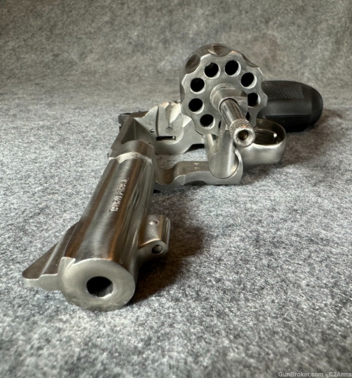 Taurus 94 22LR Revolver-img-0