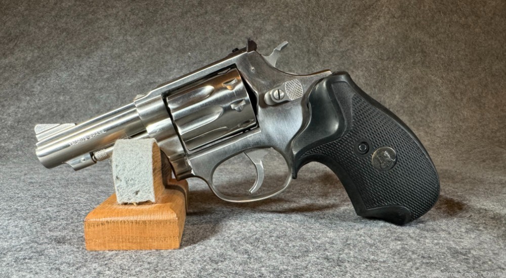 Taurus 94 22LR Revolver-img-4