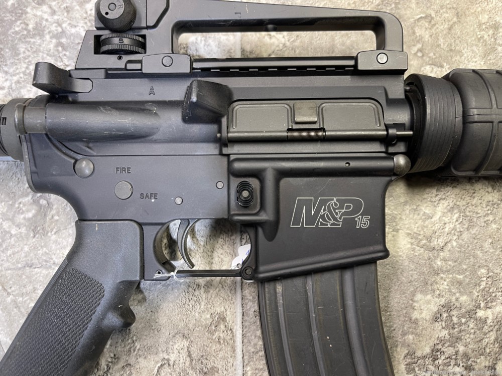 Smith & Wesson M&P 15 Series: Your Ultimate Tactical Companion!-img-2
