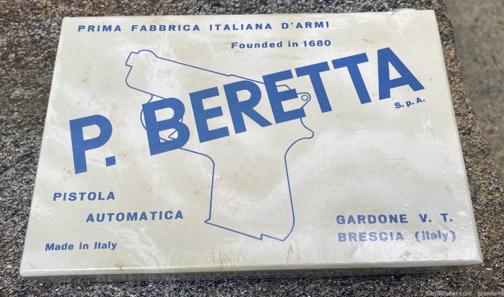 Beretta 950B / 950 B   .25 / 6.35mm "Jetfire" in original packaging 1959-img-2