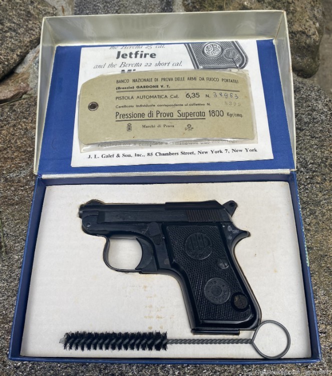 Beretta 950B / 950 B   .25 / 6.35mm "Jetfire" in original packaging 1959-img-0