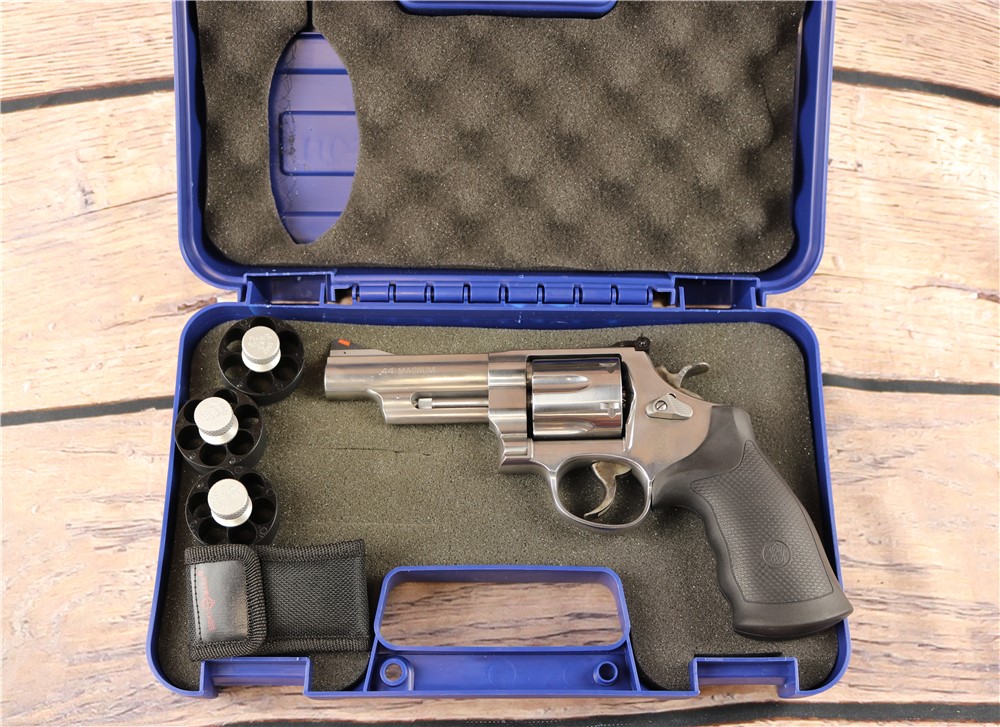 Smith & Wesson Model 629-6 .44 Magnum 3" Barrel Box 3 Speed Loaders 6-Shot-img-0
