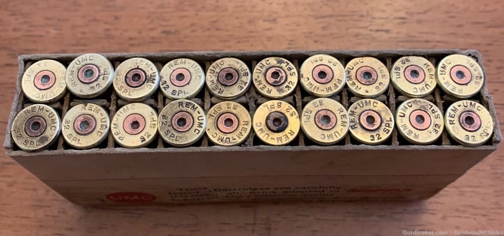 Remington Arms UMC 32 Special Brass 20 rounds in Rare box -img-1