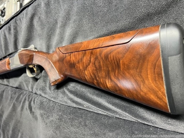 New Browning 725  Pro in 20 gauge 0180027010 Pretty Wood !-img-1