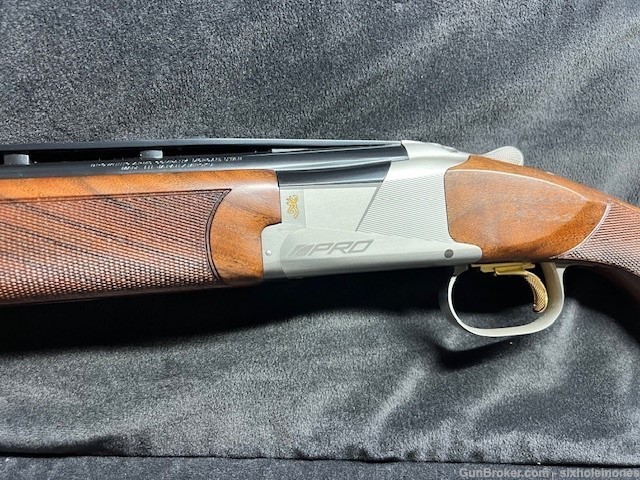 New Browning 725  Pro in 20 gauge 0180027010 Pretty Wood !-img-0