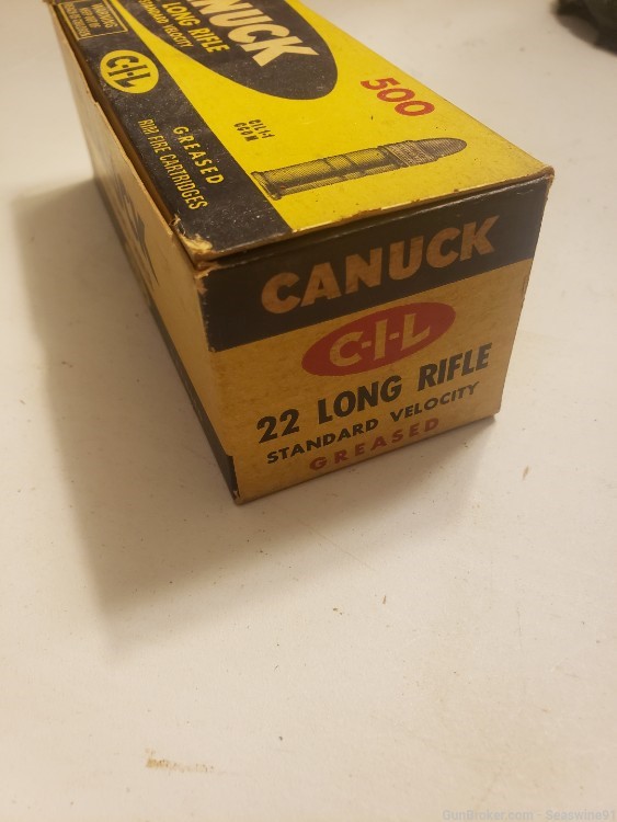 Awesome! Original brick of Canuck 22 LR ammo ammunition full vintage-img-2