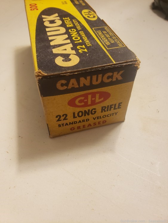 Awesome! Original brick of Canuck 22 LR ammo ammunition full vintage-img-4