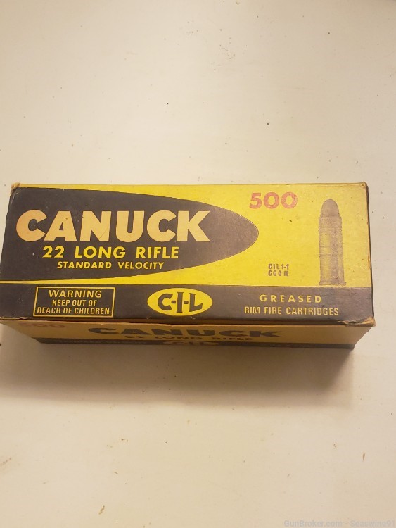 Awesome! Original brick of Canuck 22 LR ammo ammunition full vintage-img-0
