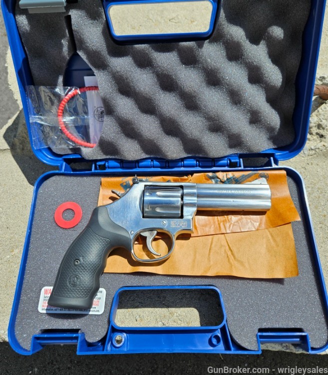 Used Smith & Wesson 686 Plus 357Mag 4" Penny Start-img-17