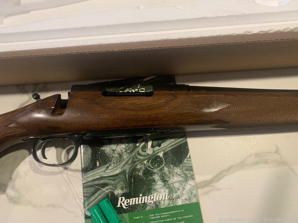 REMINGTON 700 CLASSIC 221 REM FIREBALL NEW IN BOX-img-7