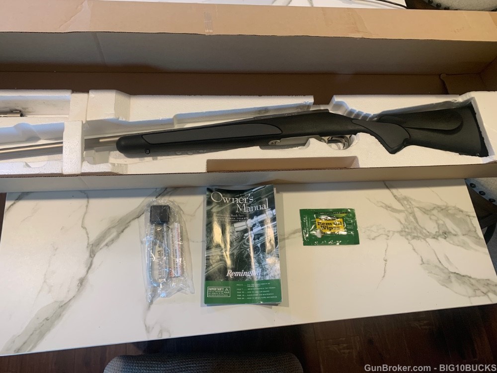 REMINGTON 700 XCR EXTREME CONDITION RIFLE 300 WSM MINT IN BOX-img-0