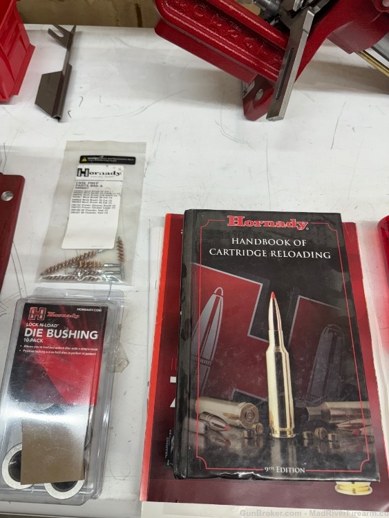 HORNADY RELOADING PRESS AND TONS MORE! READ DESCRIPTION FOR FULL LIST!-img-8