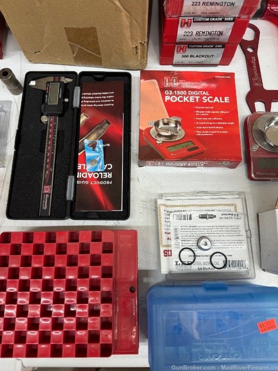 HORNADY RELOADING PRESS AND TONS MORE! READ DESCRIPTION FOR FULL LIST!-img-10
