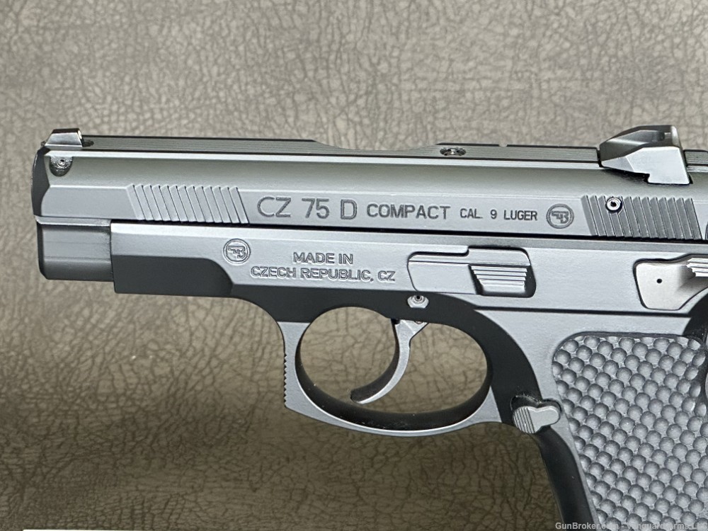 CZ 75 D PCR Compact 9mm 15+1 Semi-Auto Pistol! Excellent Condition! -img-3