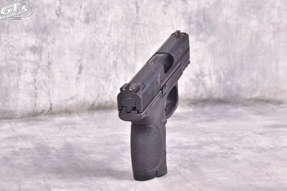 Smith & Wesson model M&P9C 9MM-img-2