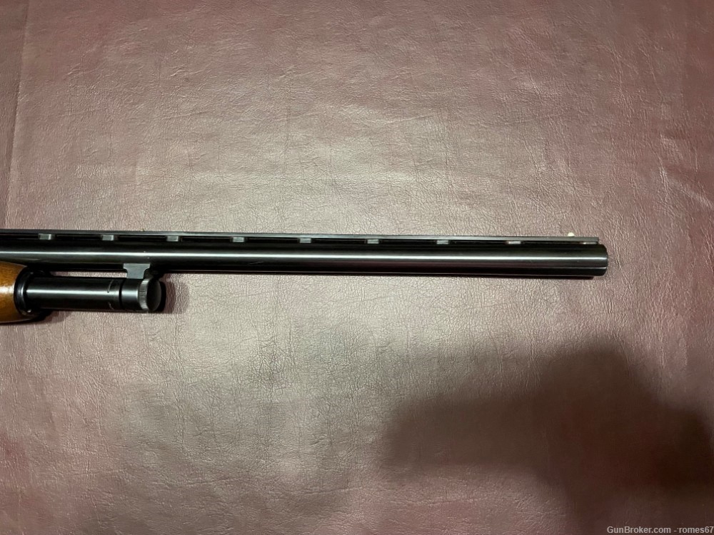 Mossberg 500A 12ga 28" Vent Rib with Changeable chokes Minty-img-4