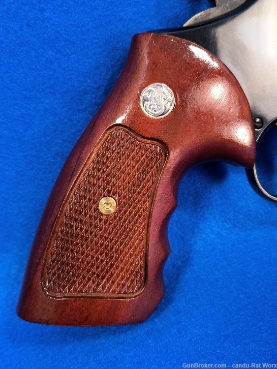 Smith & Wesson 17-6 Rare 22LR-img-1