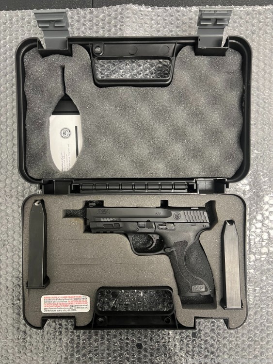 Smith & Wesson M&P9 M2.0 4.25" -img-0