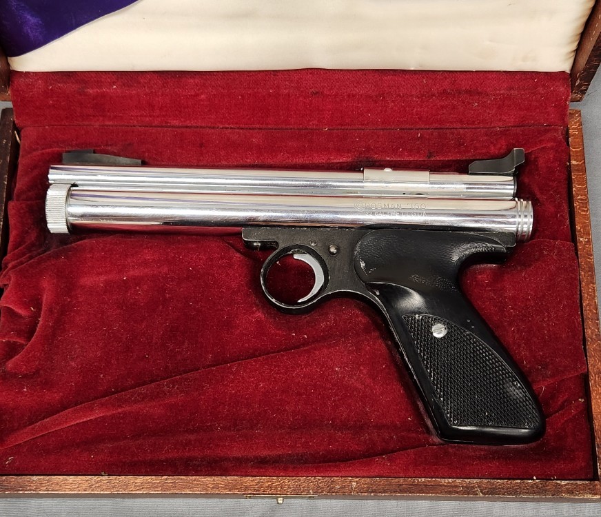 Crosman Medalist pellet pistol Model 150 with wooden display case box-img-1