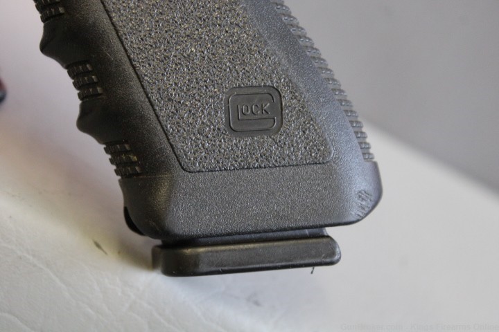 Glock 22 Gen3 .40S&W Item P-3-img-3