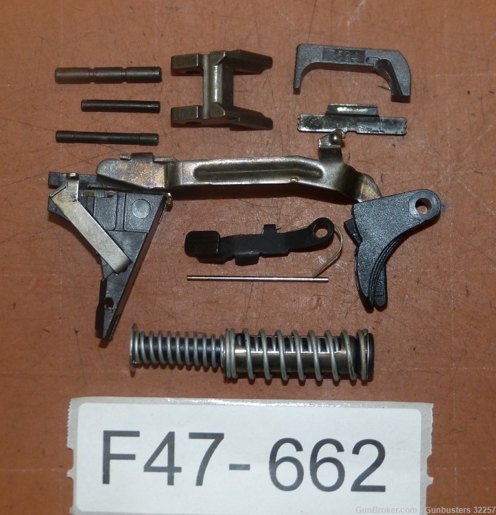 Glock 27 Gen 4 .40, Repair Parts F47-662-img-1