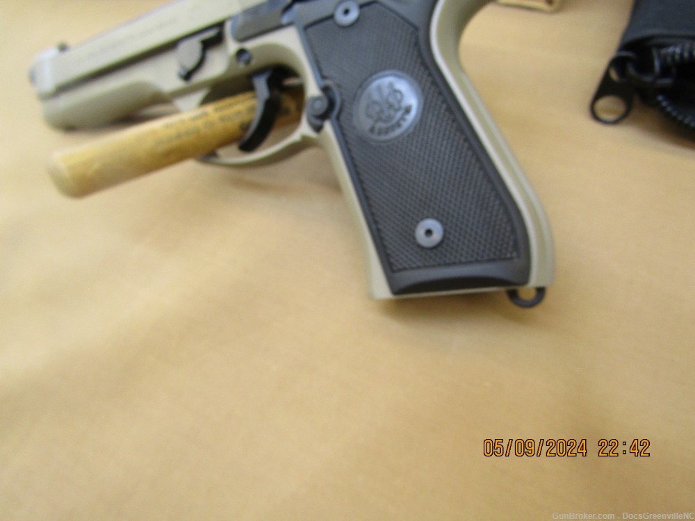BERETTA M9 FULL SIZE COMMERCIAL 92 9MM WILSON UPGRADES LOOK-img-10
