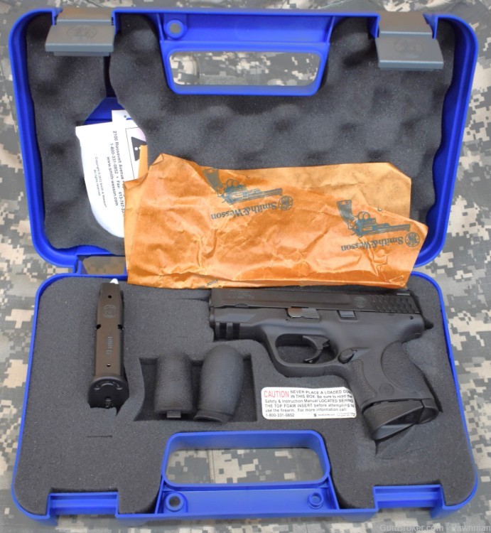 S&W M&P Compact 9mm - NEW!-img-13