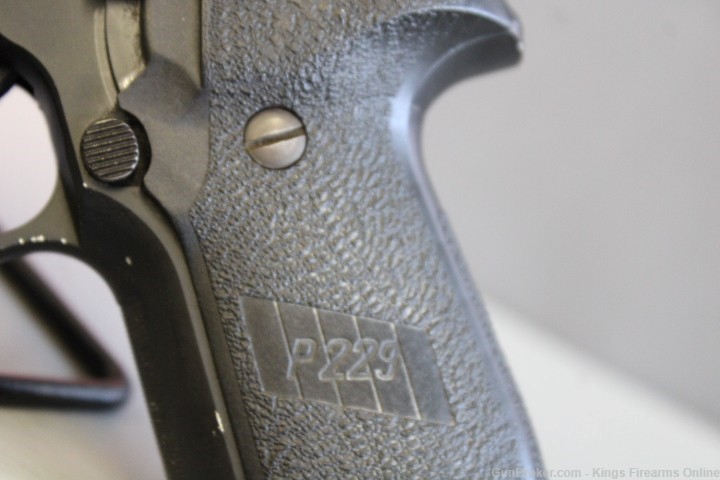 Sig Sauer P229 9mm Item D-img-7