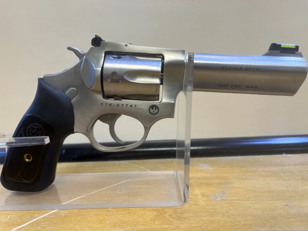 Ruger SP101 .327 Fed Mag Revolver 4" 6 Round - Pre Owned-img-2