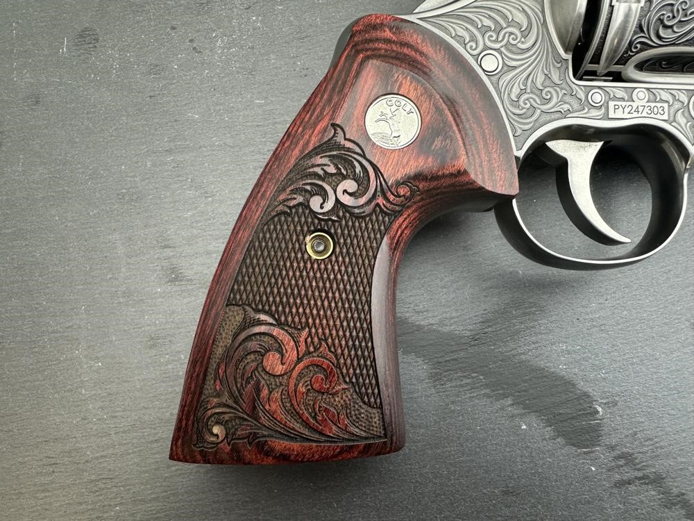 FACTORY 2ND - Colt Python 2020 ENGRAVED by Altamont 6" .357 Mag Stainless-img-11
