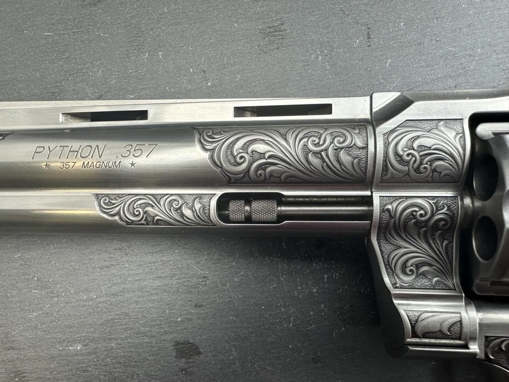 FACTORY 2ND - Colt Python 2020 ENGRAVED by Altamont 6" .357 Mag Stainless-img-2