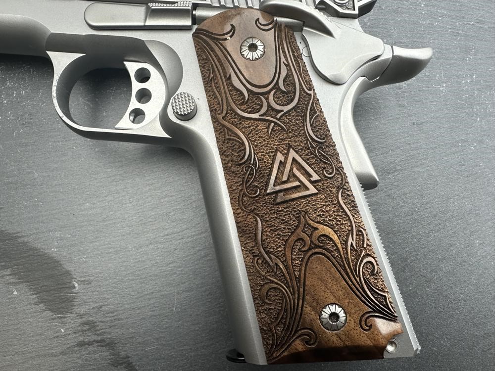 FACTORY 2ND - Kimber 1911 Custom Engraved Viking Warrior AAA by Altamont-img-4