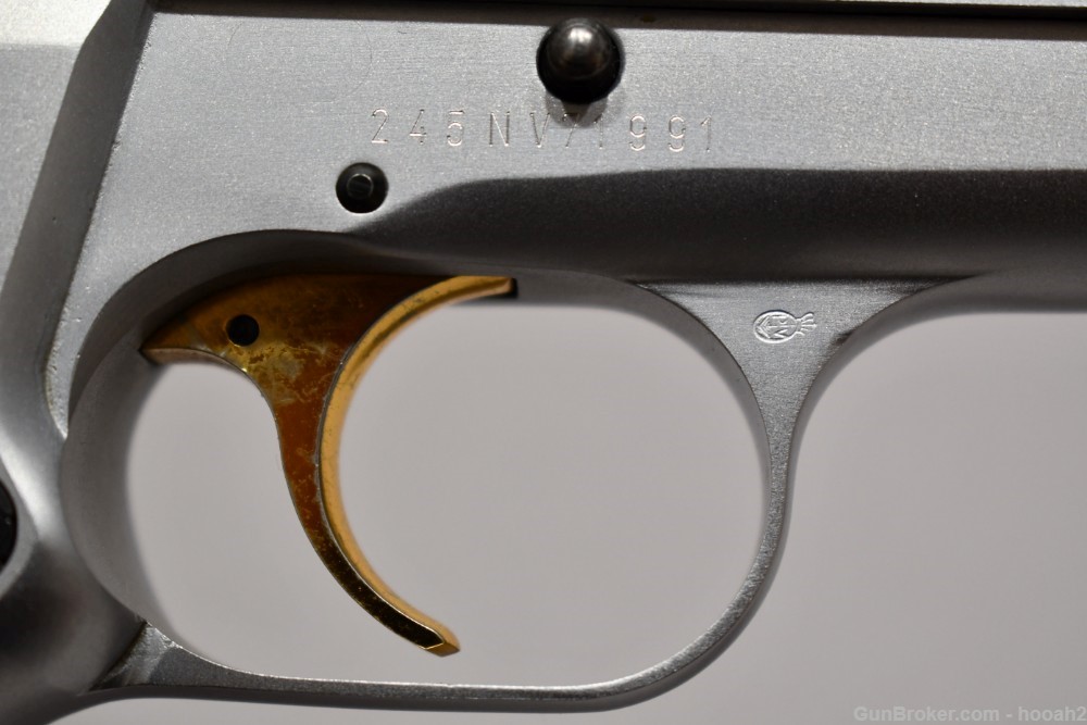 Nice Browning Hi Power Mark III Hard Chrome Semi Auto Pistol 9mm 1995-img-5