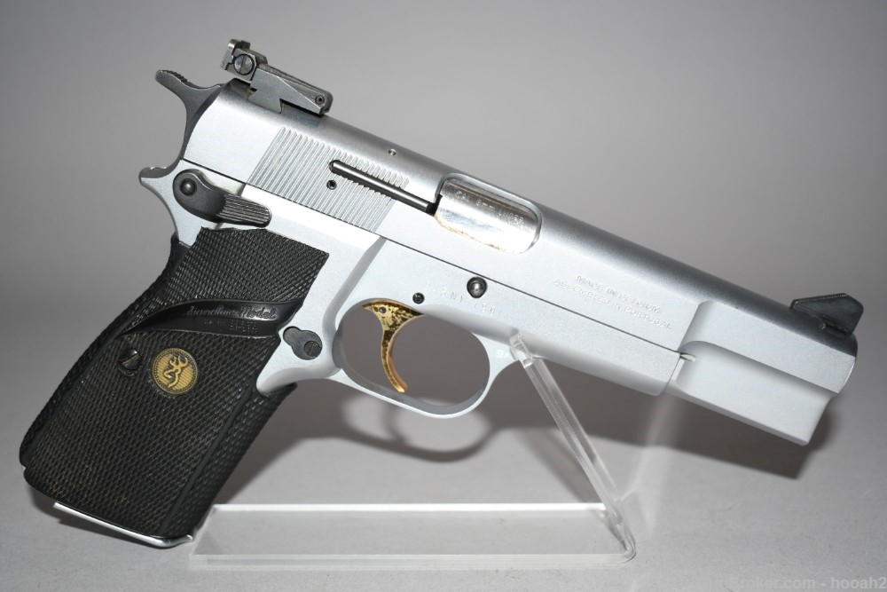 Nice Browning Hi Power Mark III Hard Chrome Semi Auto Pistol 9mm 1995-img-0