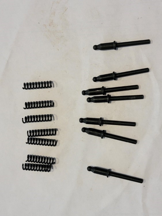 FN FAL trigger plungers and springs.-img-0