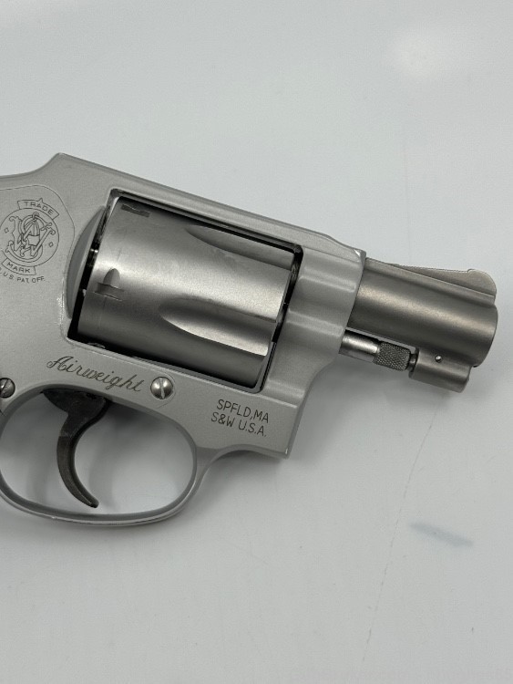 Smith & Wesson 642-2 Airweight 38 Special +P 2'' 5 Shot-img-2