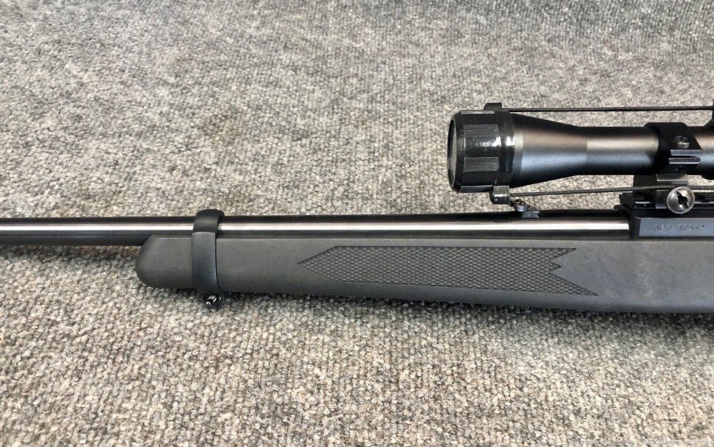 Ruger 10/22 Rifle from 2013 used about mint with scope and two magazines -img-7