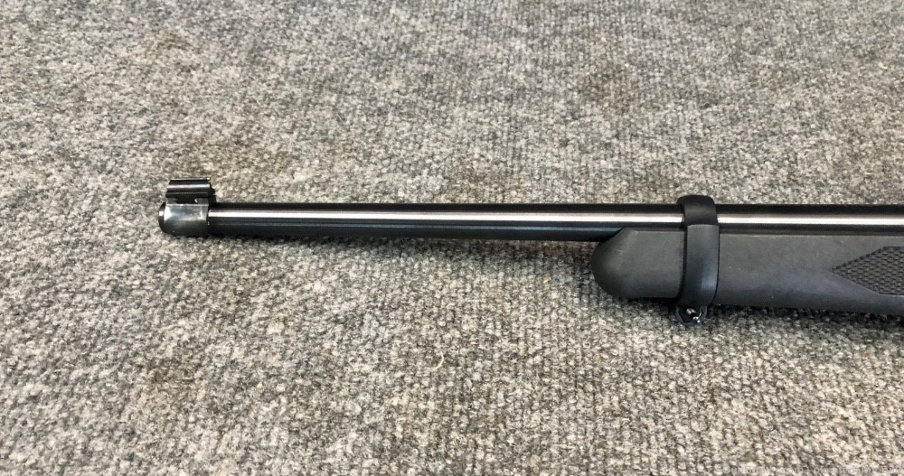 Ruger 10/22 Rifle from 2013 used about mint with scope and two magazines -img-8