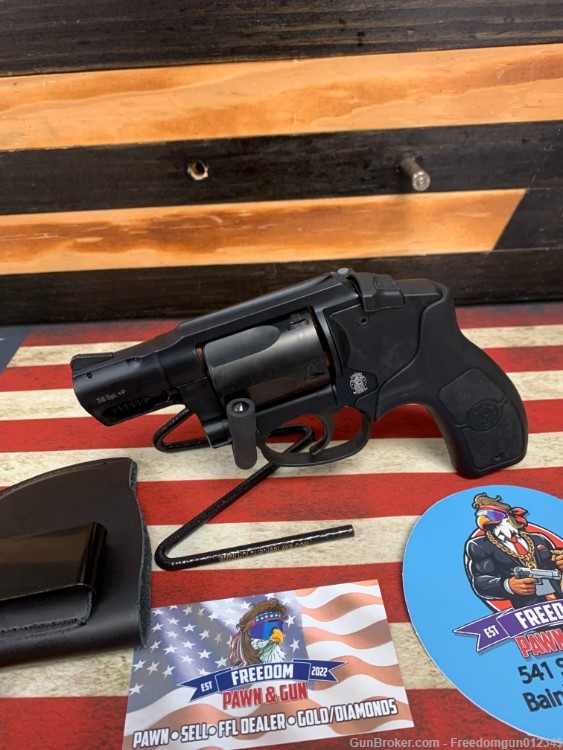 FANTASTIC CONDITION! SMITH AND WESSON BODYGUARD 38+P W CT LASER-img-0