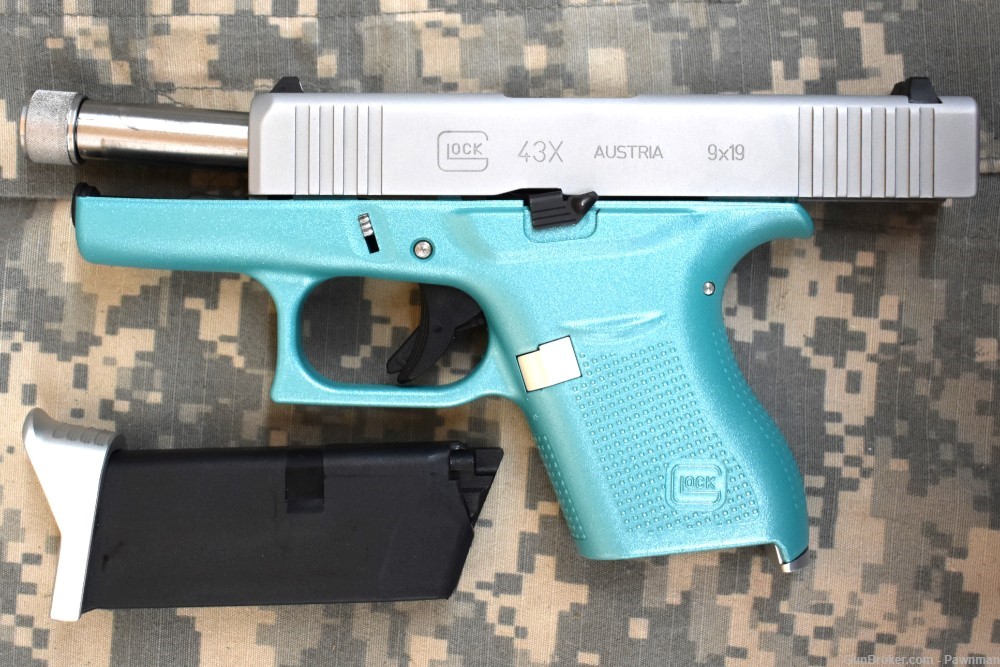 Glock Model 43X in 9mm - Blue & Silver-img-11