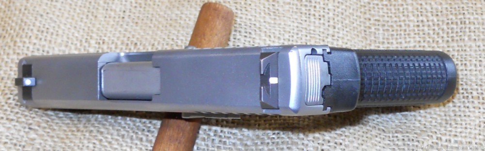 Kahr P9 9mm LNIB w/3 mags-img-1