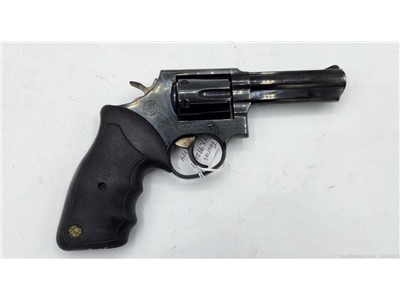  Taurus Model 82 Full Lug Revolver - 6 Shot - 4 Inch Barrel .38 Special 