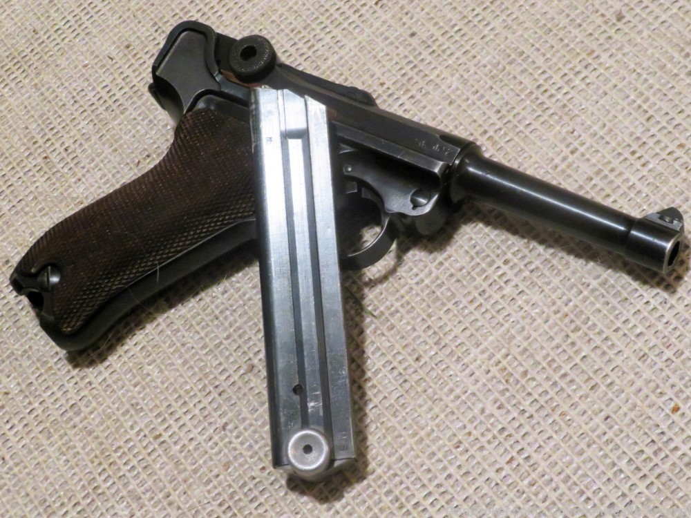 Excellent WW2 German Mauser  P.08 Mauser Luger 9mm Pistol byf 41-img-33