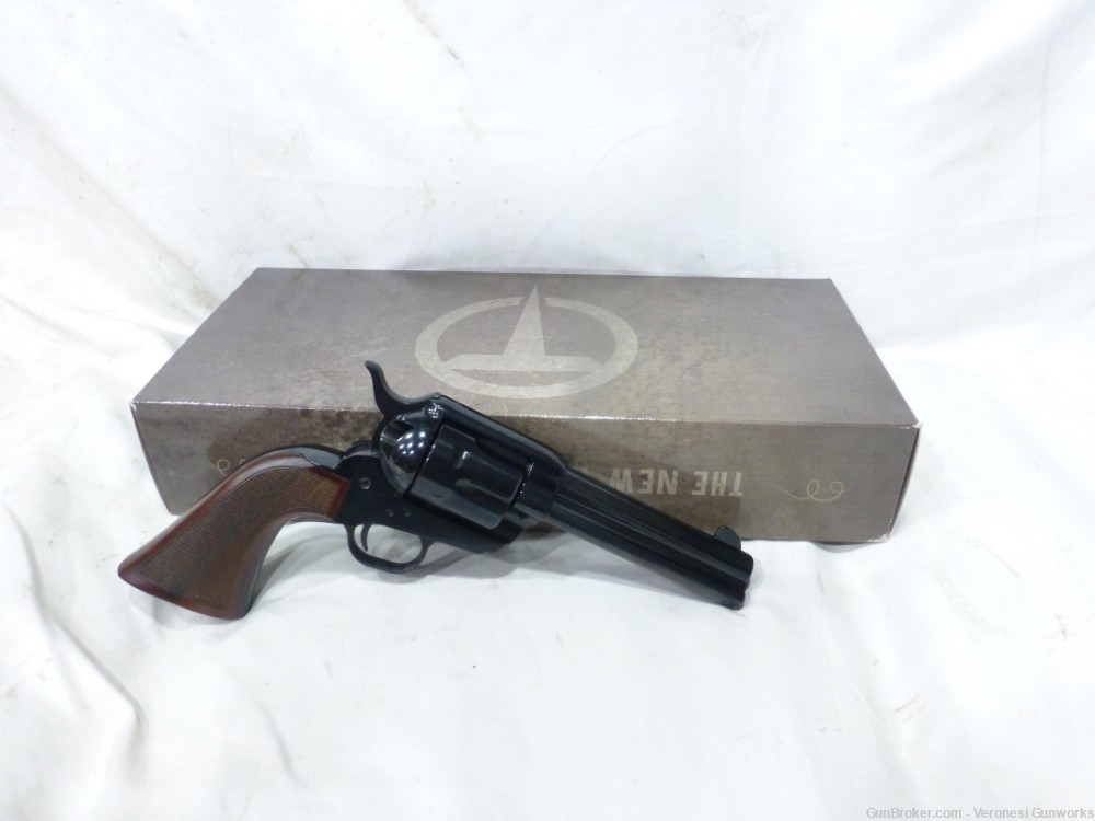 NIB Taylors 1873 TC9 9mm Revolver 4.75" Checkered Grip Blued 200107-img-0