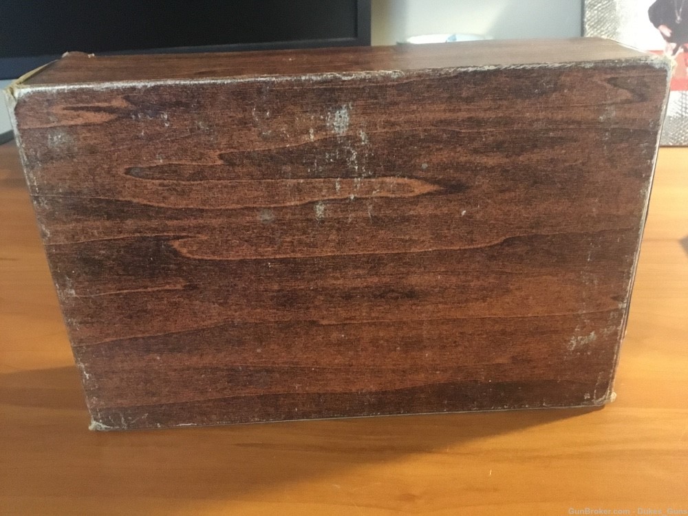 Colt Detective Special, 1978 wood grain box with papers-img-3