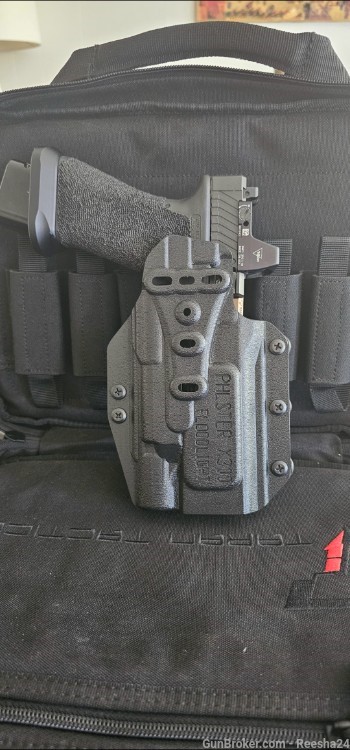 Taran combat Master Glock G34 JW with red dot, x300 light, and holster -img-3