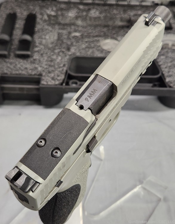 Smith & Wesson M&P9 Compact M2.0 Spec Series gray Cerakote 13625-img-13