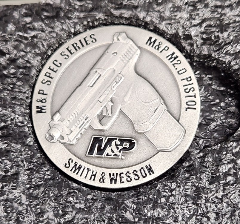 Smith & Wesson M&P9 Compact M2.0 Spec Series gray Cerakote 13625-img-22