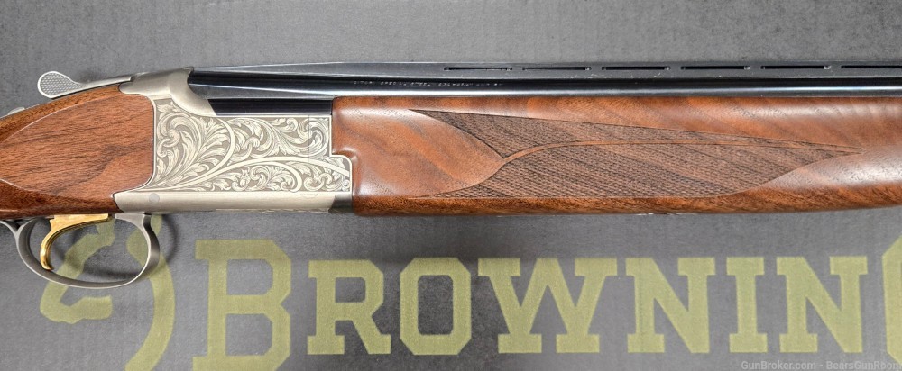 Browning Citori Feather Lightning 12ga 28" barrels NIB -img-2